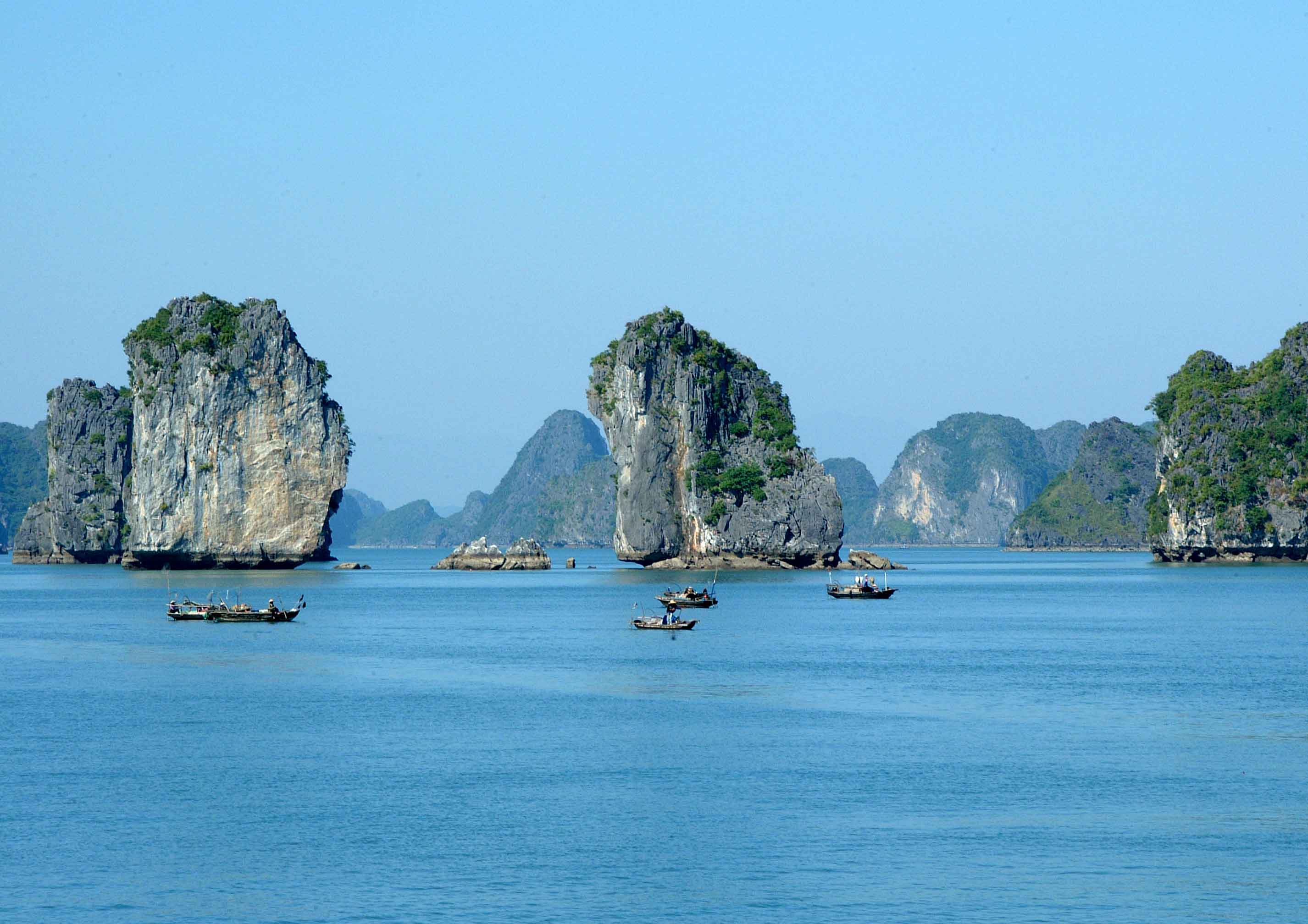 Halong-bay-Vietnam-